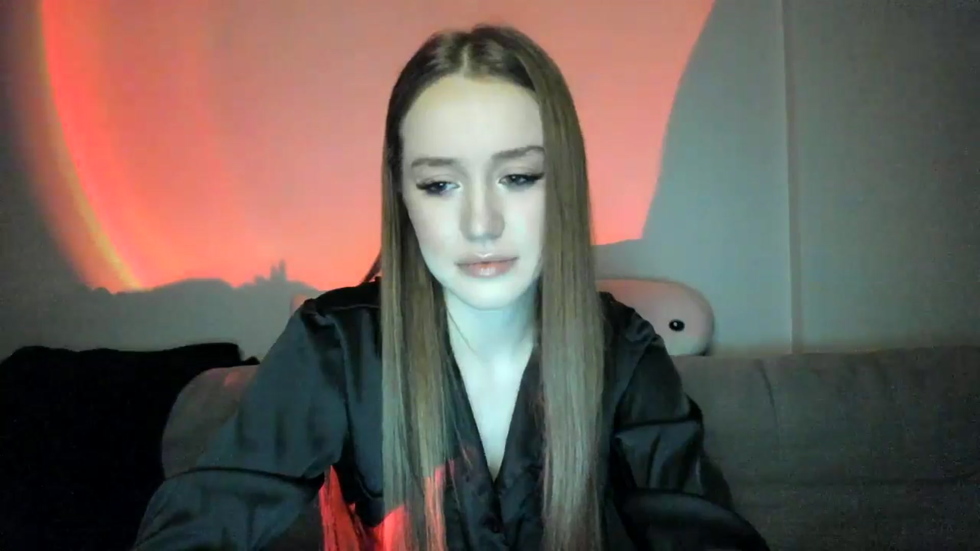 Gallery image thumbnail from IsabellRrose's myfreecams stream on, 02/01/2025, 18:32 image 17 of 20
