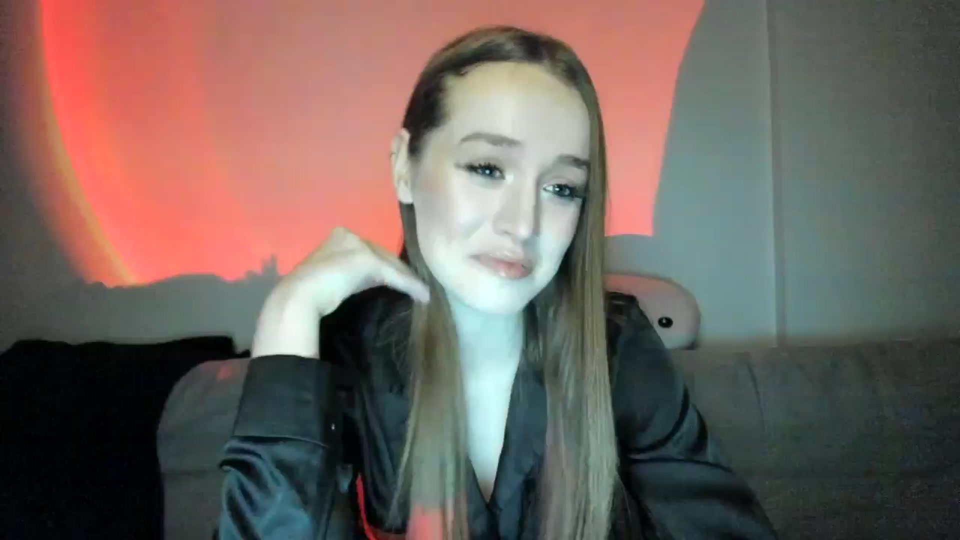 Gallery image thumbnail from IsabellRrose's myfreecams stream on, 02/01/2025, 18:32 image 2 of 20