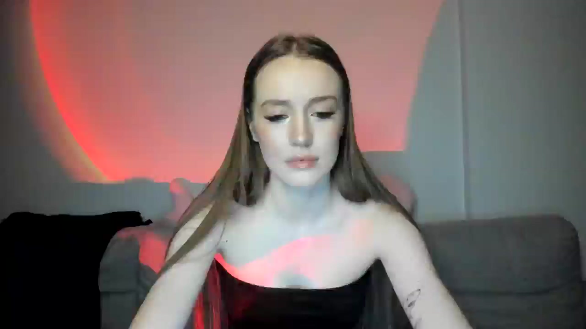 Gallery image thumbnail from IsabellRrose's myfreecams stream on, 02/02/2025, 17:16 image 12 of 20