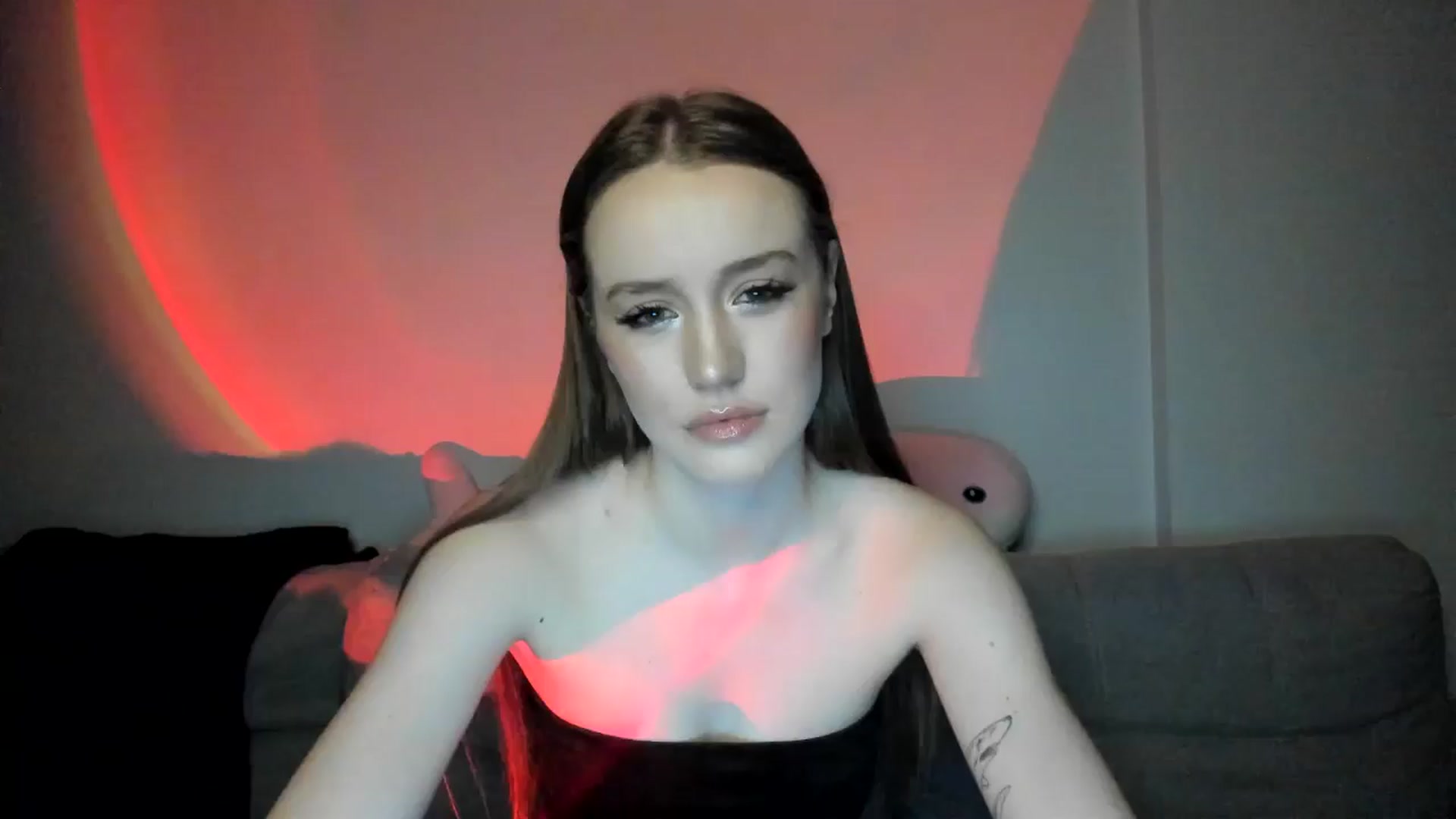 Gallery image thumbnail from IsabellRrose's myfreecams stream on, 02/02/2025, 17:28 image 6 of 20