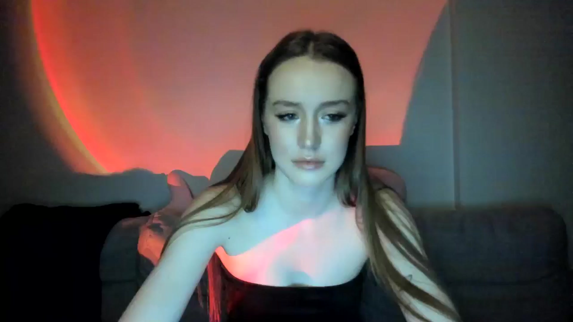 Gallery image thumbnail from IsabellRrose's myfreecams stream on, 02/02/2025, 19:04 image 7 of 20