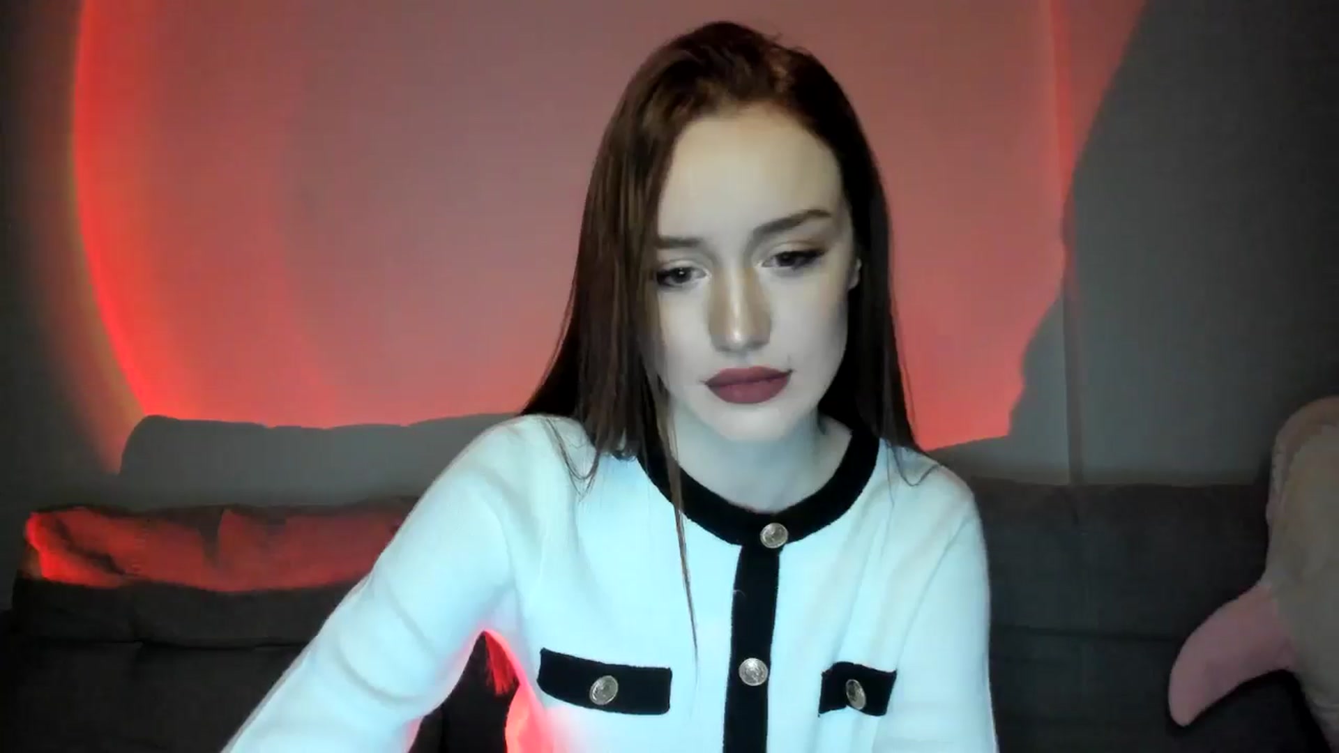 Gallery image thumbnail from IsabellRrose's myfreecams stream on, 02/08/2025, 17:38 image 10 of 20