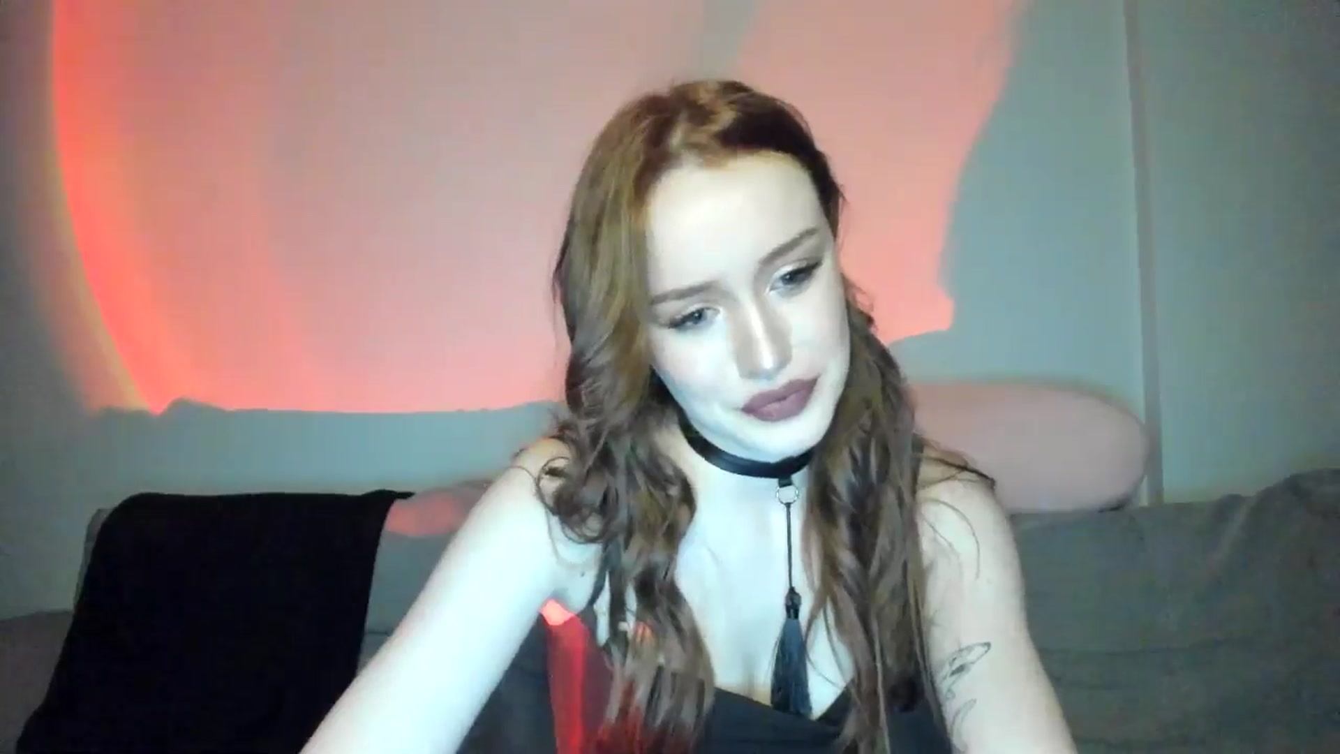Gallery image thumbnail from IsabellRrose's myfreecams stream on, 02/14/2025, 17:24 image 4 of 20