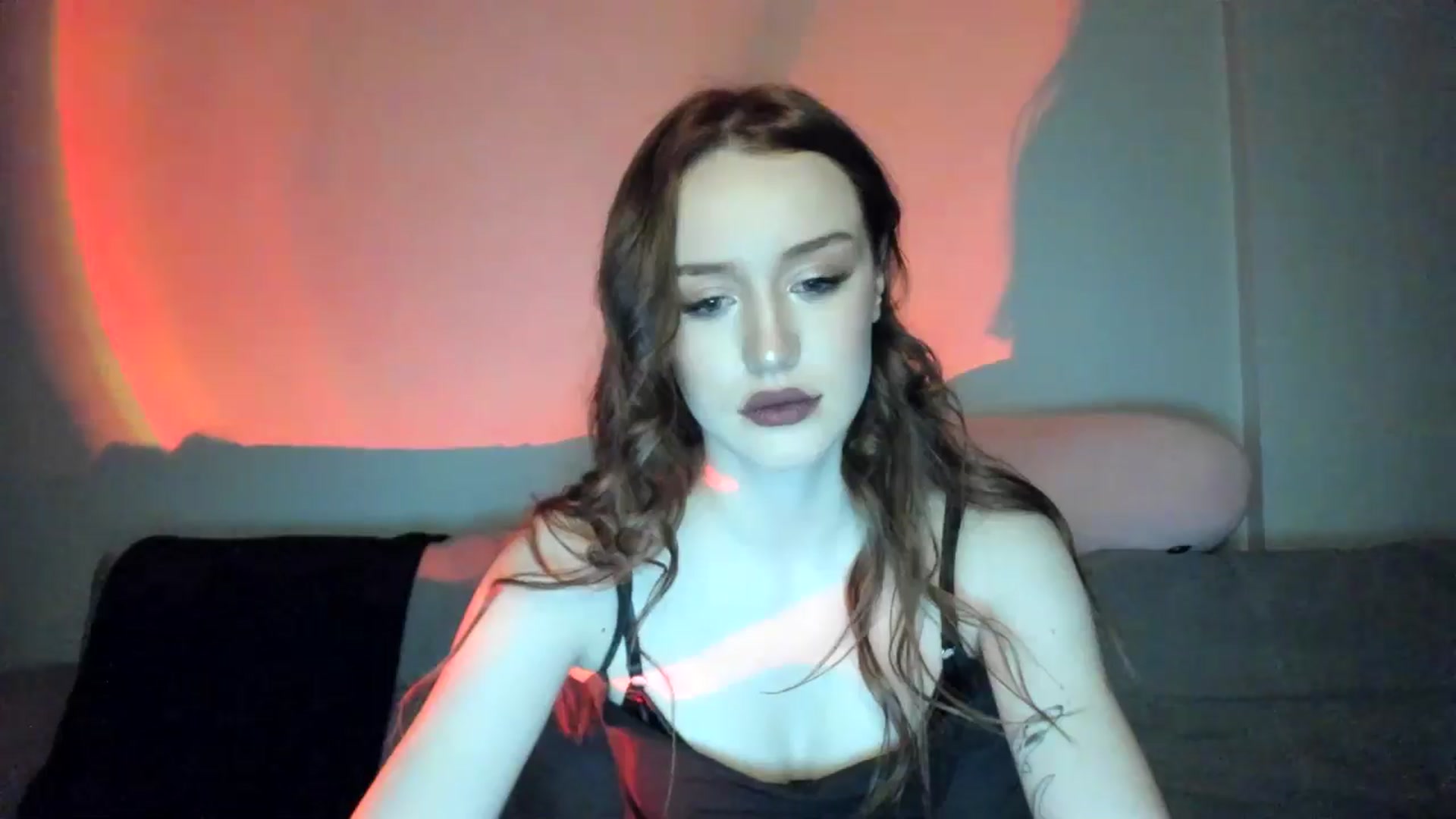 Gallery image thumbnail from IsabellRrose's myfreecams stream on, 02/14/2025, 17:34 image 19 of 20