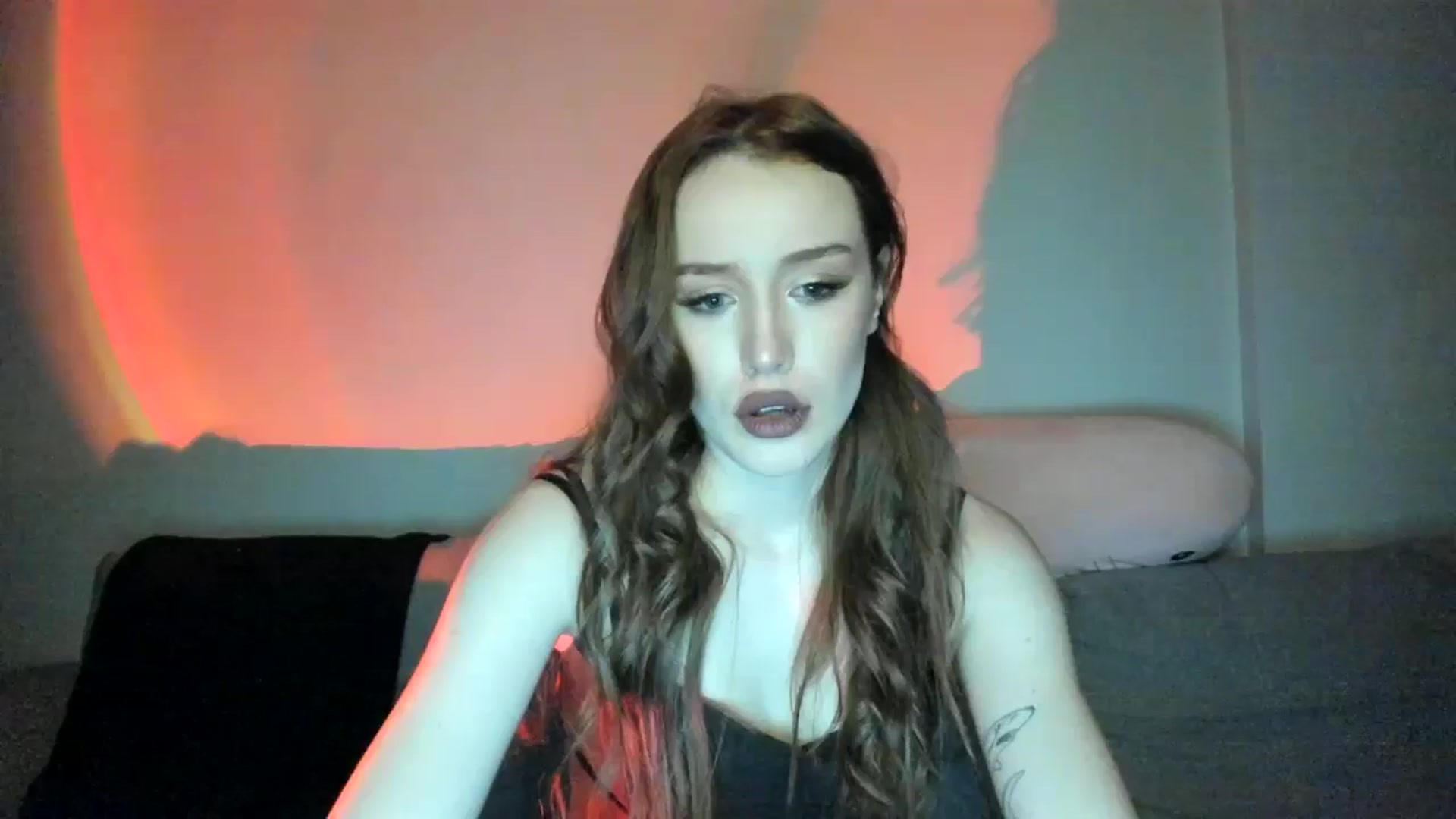 Gallery image thumbnail from IsabellRrose's myfreecams stream on, 02/14/2025, 18:00 image 1 of 20