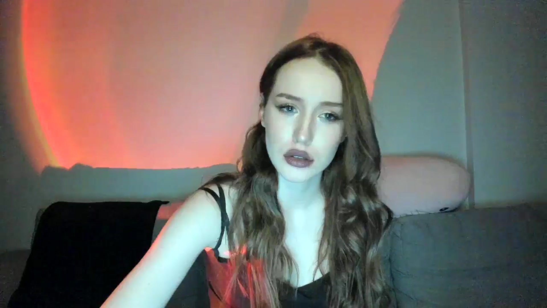 Gallery image thumbnail from IsabellRrose's myfreecams stream on, 02/14/2025, 18:00 image 19 of 20