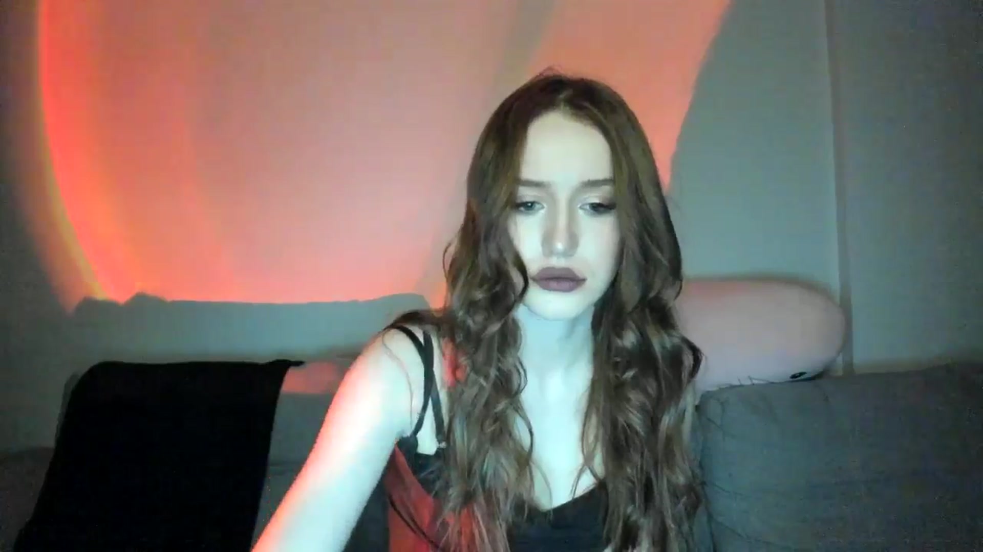 Gallery image thumbnail from IsabellRrose's myfreecams stream on, 02/14/2025, 18:00 image 18 of 20