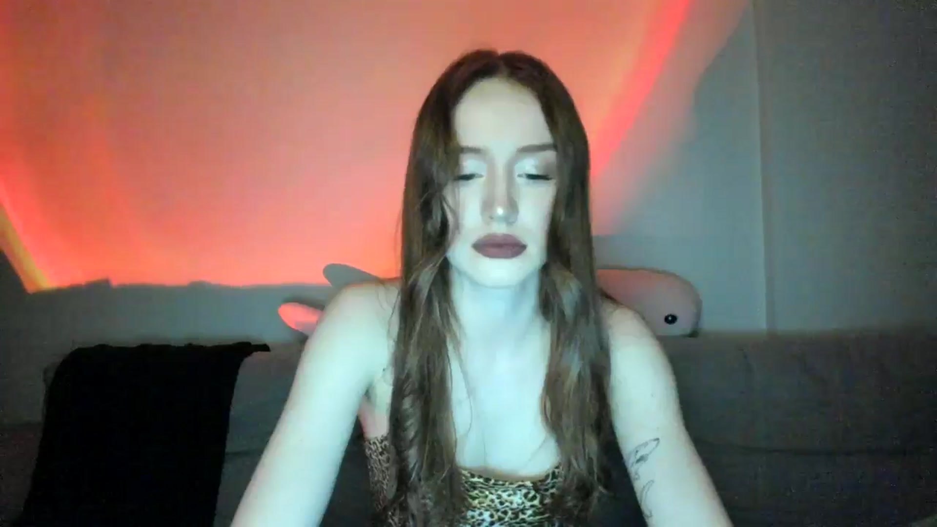 Gallery image thumbnail from IsabellRrose's myfreecams stream on, 02/21/2025, 17:06 image 8 of 20