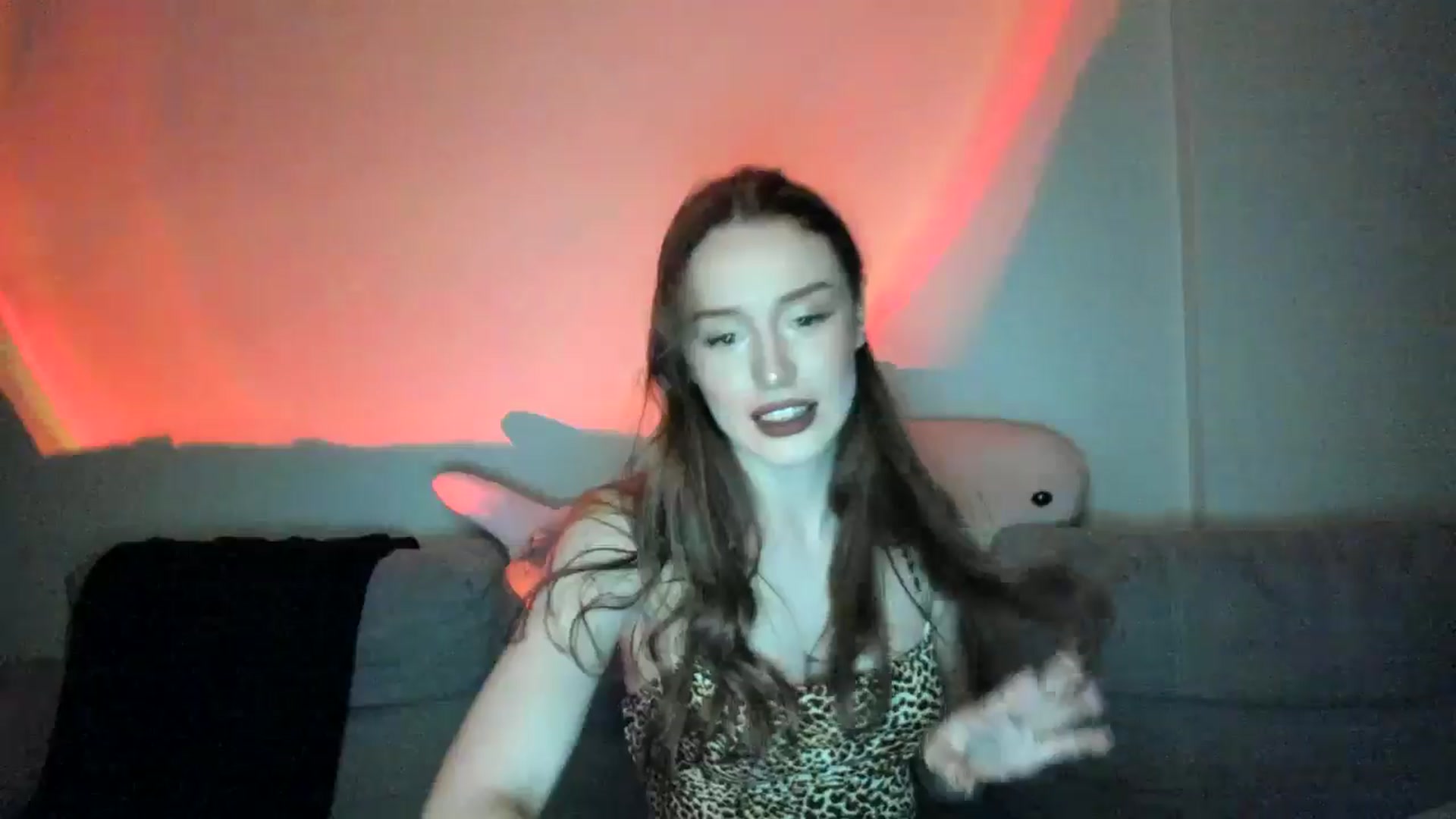 Gallery image thumbnail from IsabellRrose's myfreecams stream on, 02/21/2025, 17:26 image 10 of 20