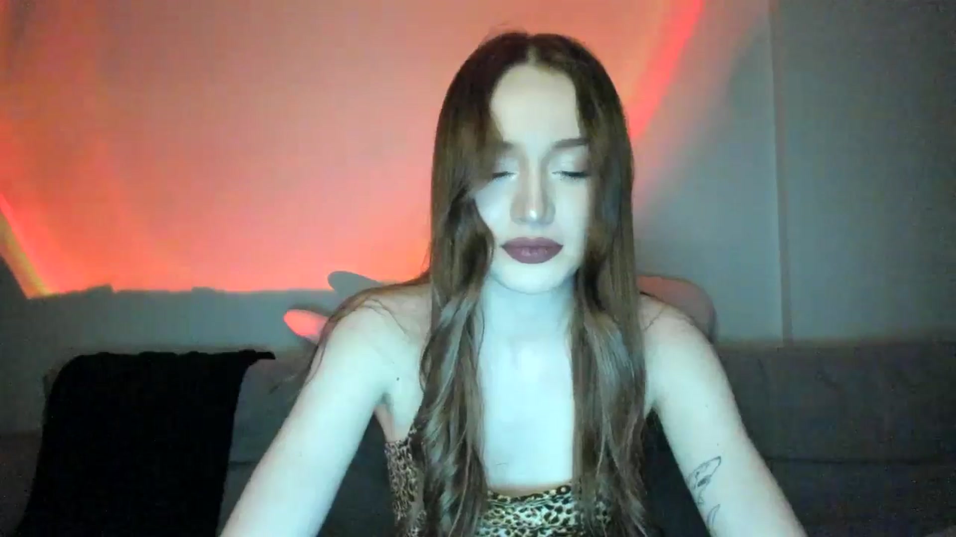 Gallery image thumbnail from IsabellRrose's myfreecams stream on, 02/21/2025, 17:59 image 4 of 20