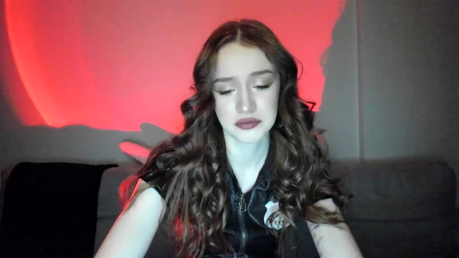 Gallery image thumbnail from IsabellRrose's myfreecams stream on, 02/22/2025, 16:43 image 11 of 20