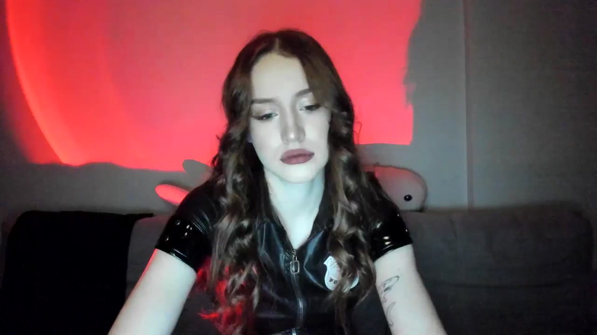 Gallery image thumbnail from IsabellRrose's myfreecams stream on, 02/22/2025, 17:16 image 12 of 20
