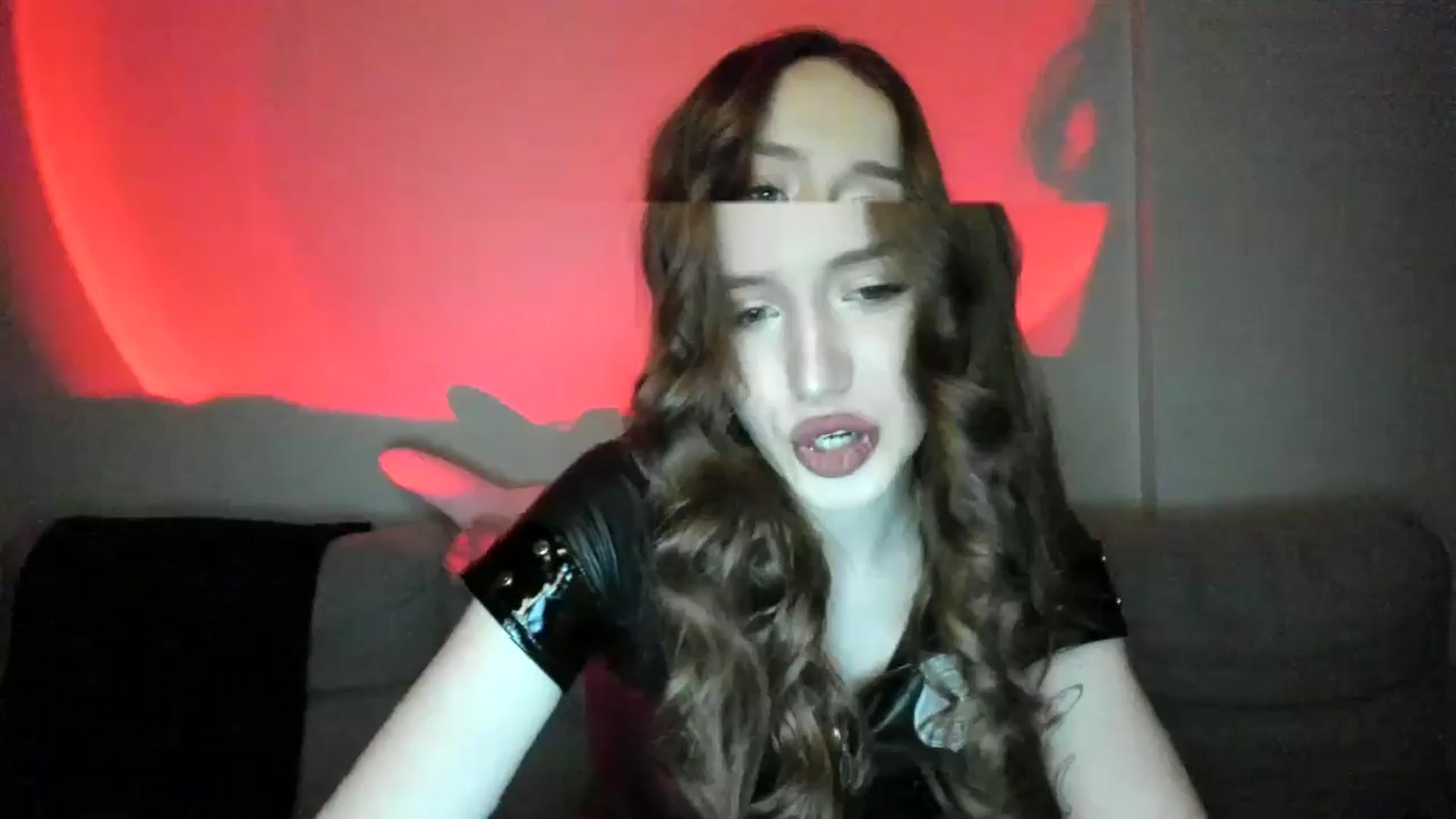 Gallery image thumbnail from IsabellRrose's myfreecams stream on, 02/22/2025, 18:36 image 14 of 20