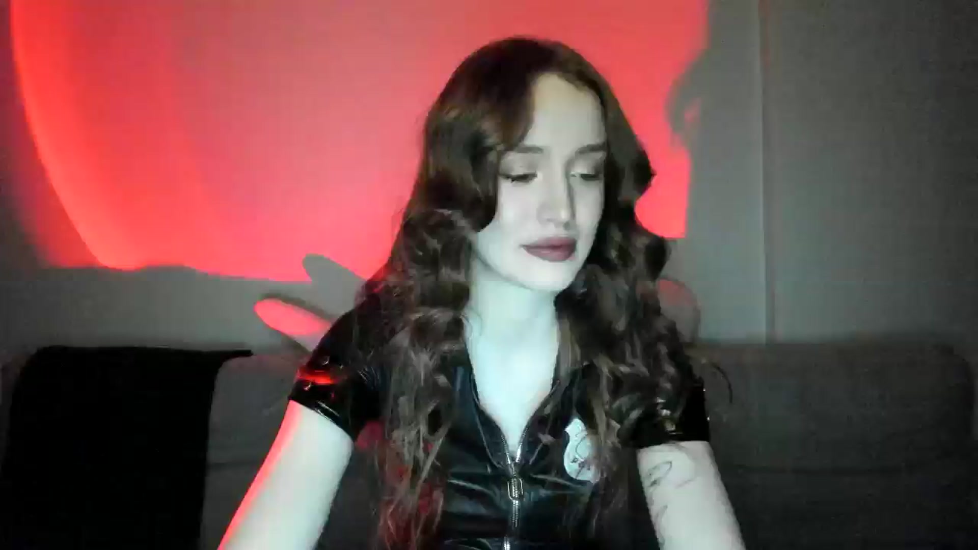 Gallery image thumbnail from IsabellRrose's myfreecams stream on, 02/22/2025, 18:36 image 4 of 20