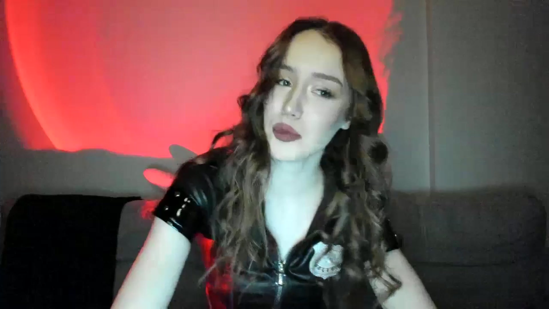 Gallery image thumbnail from IsabellRrose's myfreecams stream on, 02/22/2025, 18:36 image 7 of 20