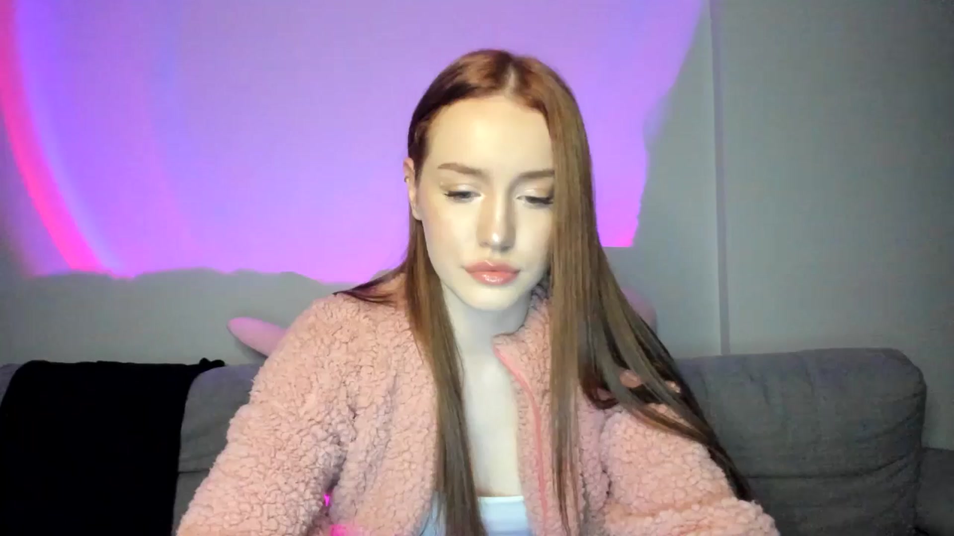 Gallery image thumbnail from IsabellRrose's myfreecams stream on, 02/23/2025, 17:22 image 3 of 20