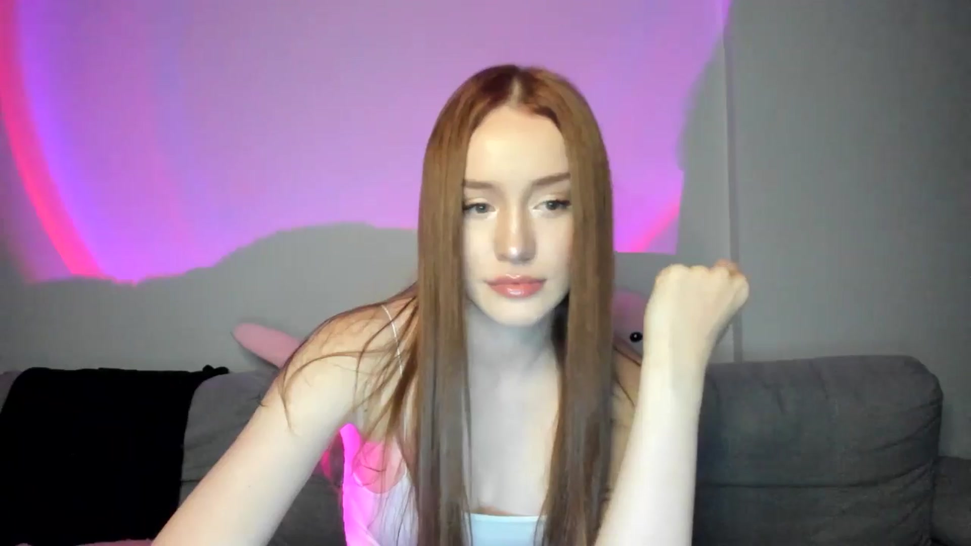 Gallery image thumbnail from IsabellRrose's myfreecams stream on, 02/23/2025, 17:22 image 19 of 20