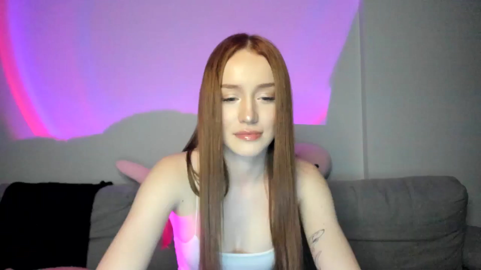 Gallery image thumbnail from IsabellRrose's myfreecams stream on, 02/23/2025, 17:22 image 12 of 20