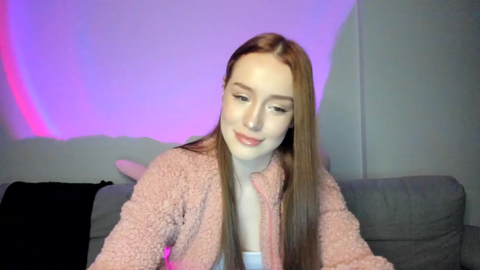 Gallery image thumbnail from IsabellRrose's myfreecams stream on, 02/23/2025, 17:22 image 2 of 20