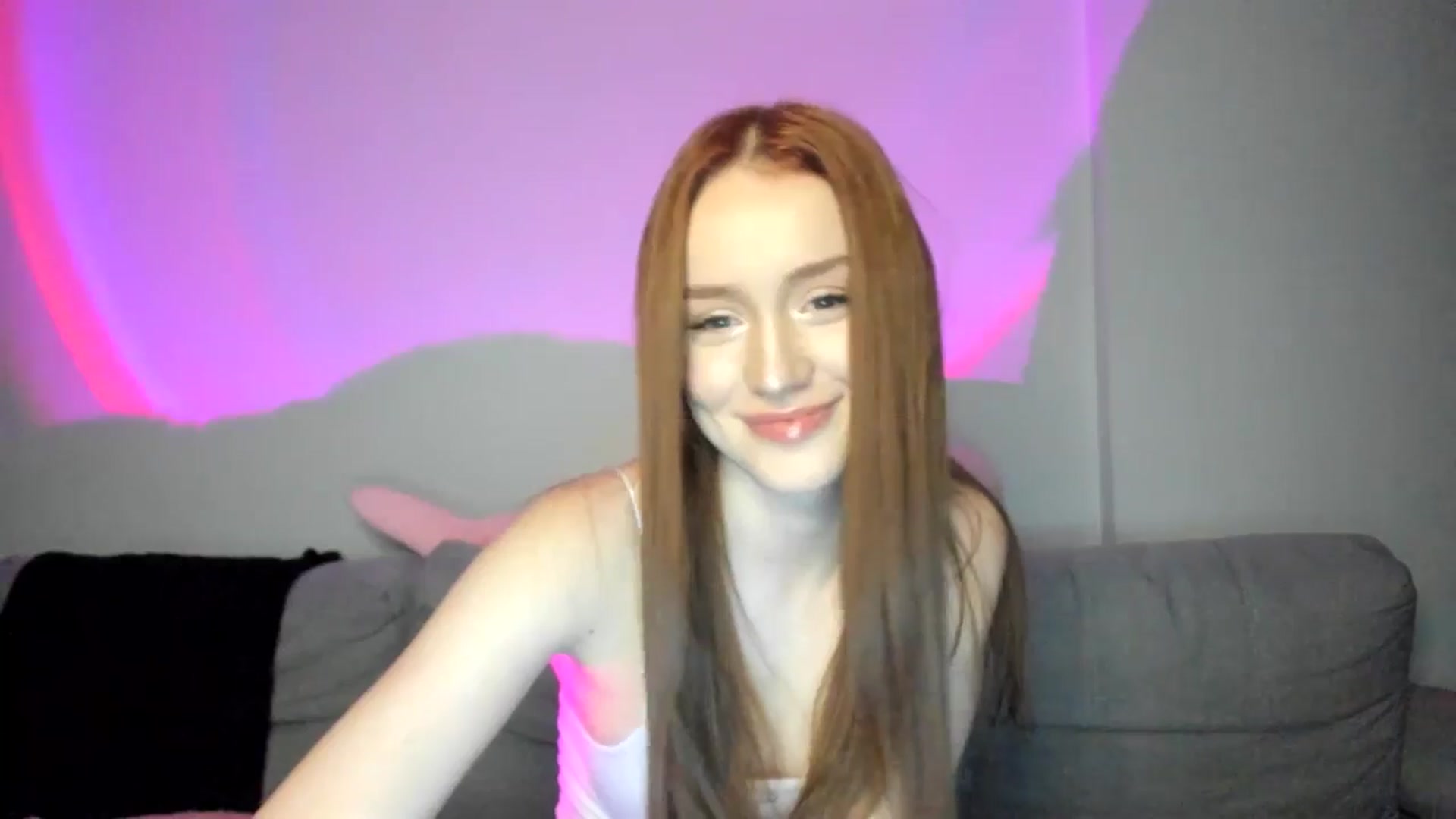 Gallery image thumbnail from IsabellRrose's myfreecams stream on, 02/23/2025, 17:37 image 5 of 20