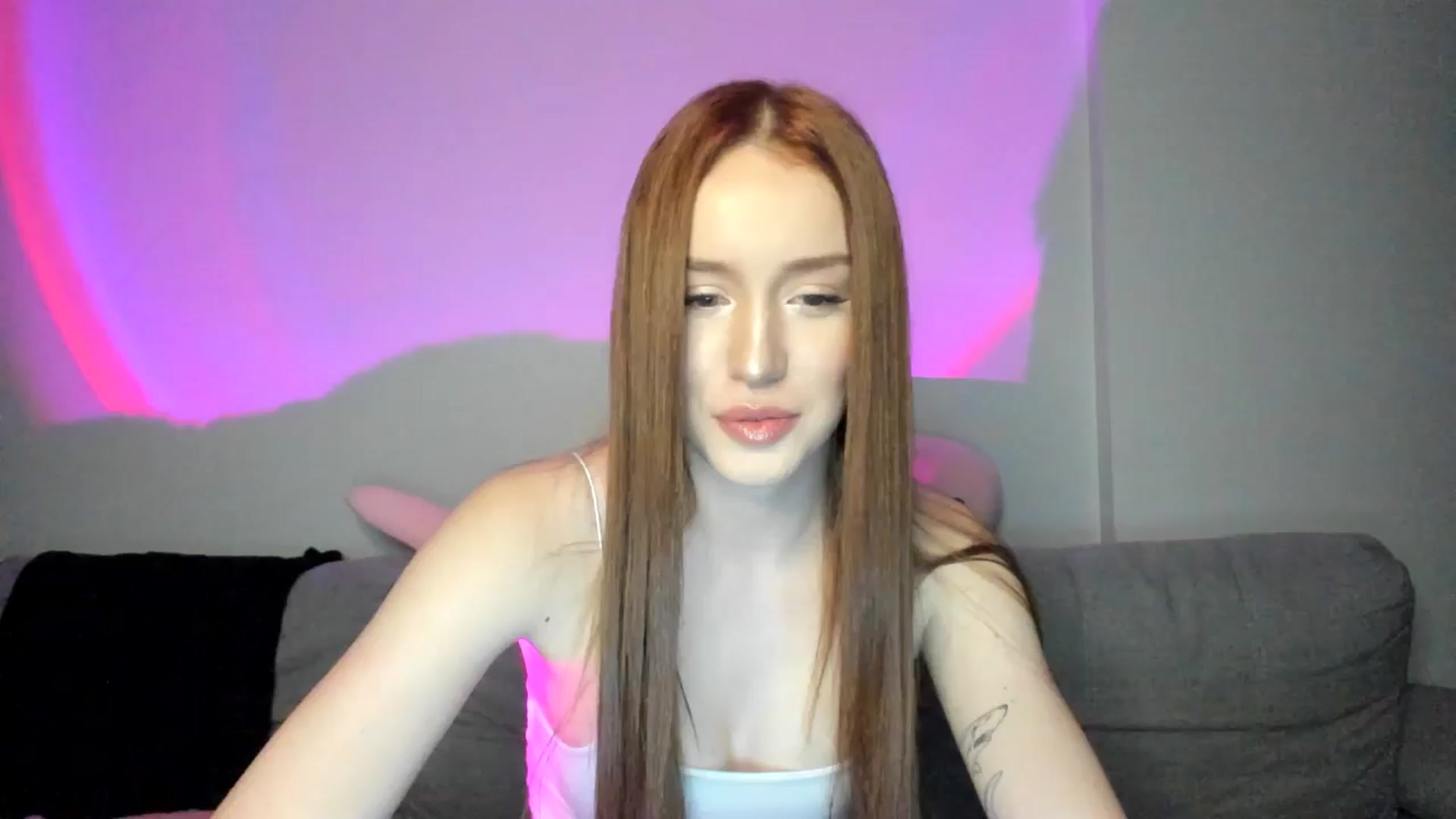 Gallery image thumbnail from IsabellRrose's myfreecams stream on, 02/23/2025, 17:37 image 2 of 20