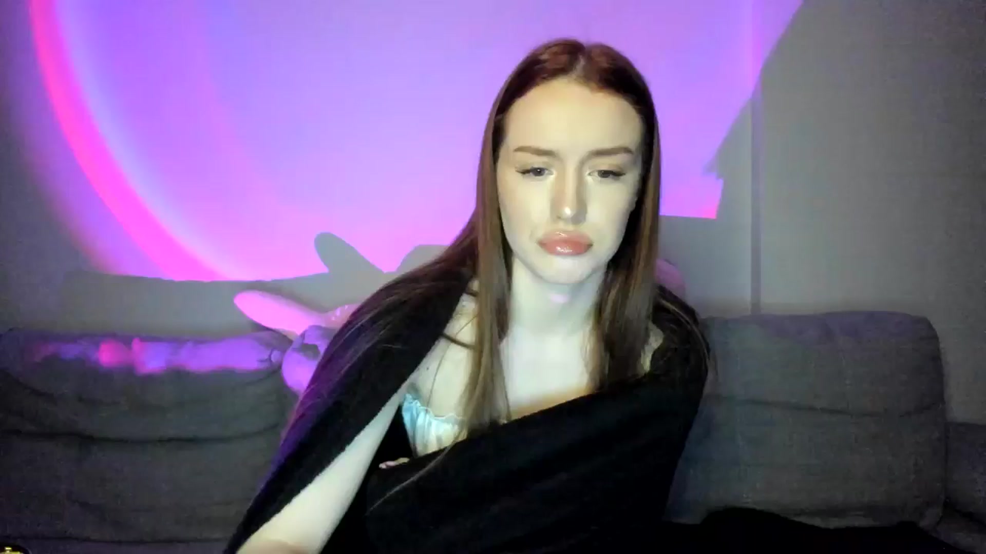 Gallery image thumbnail from IsabellRrose's myfreecams stream on, 02/24/2025, 16:47 image 19 of 20