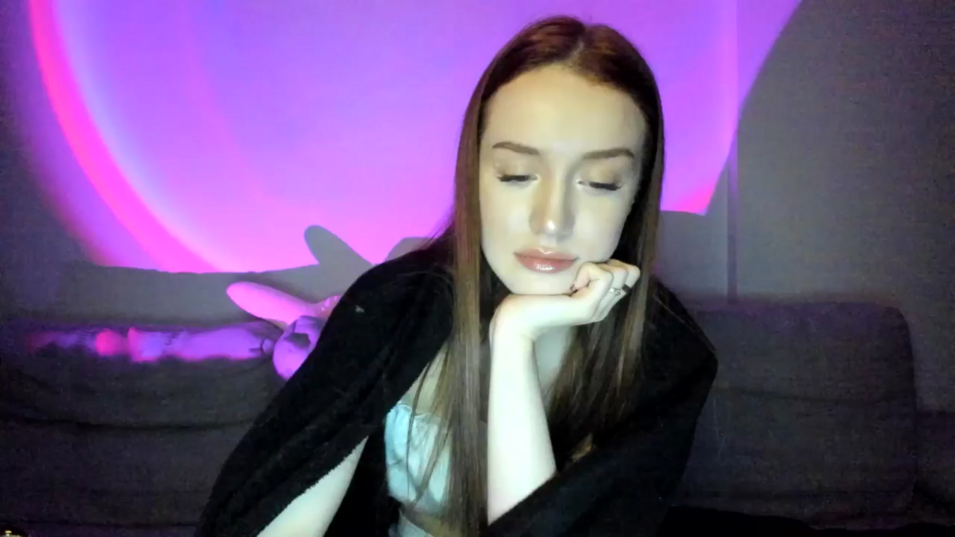 Gallery image thumbnail from IsabellRrose's myfreecams stream on, 02/24/2025, 18:02 image 3 of 20