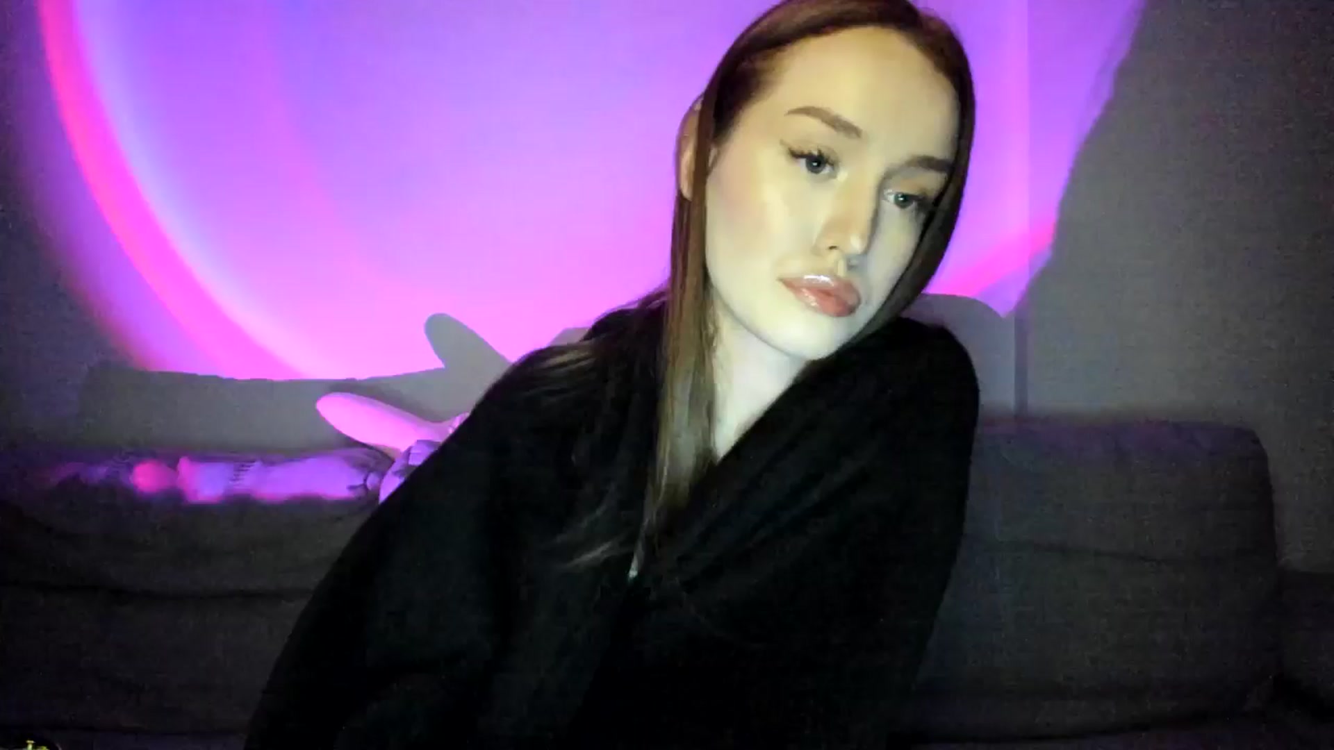 Gallery image thumbnail from IsabellRrose's myfreecams stream on, 02/24/2025, 18:11 image 11 of 20