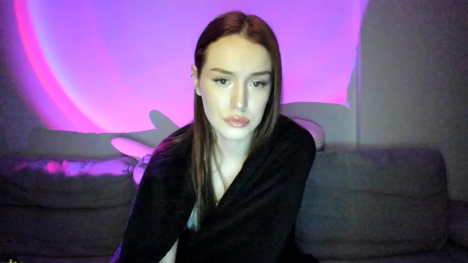 Gallery image thumbnail from IsabellRrose's myfreecams stream on, 02/24/2025, 18:11 image 15 of 20