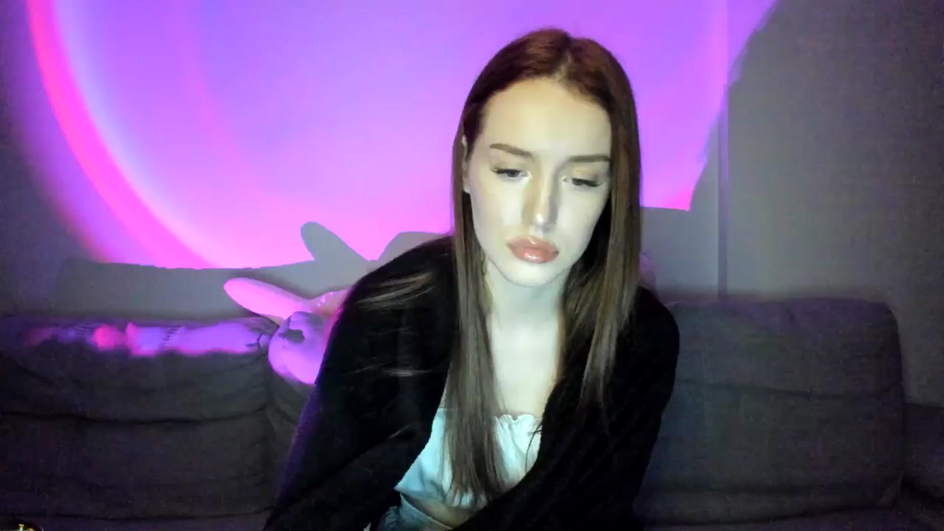 Gallery image thumbnail from IsabellRrose's myfreecams stream on, 02/24/2025, 18:11 image 1 of 20