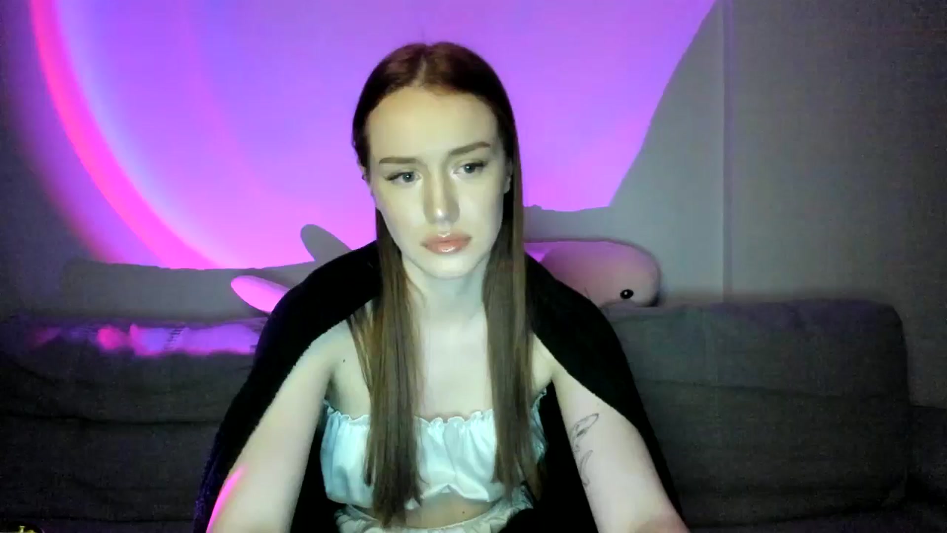 Gallery image thumbnail from IsabellRrose's myfreecams stream on, 02/24/2025, 19:06 image 9 of 20