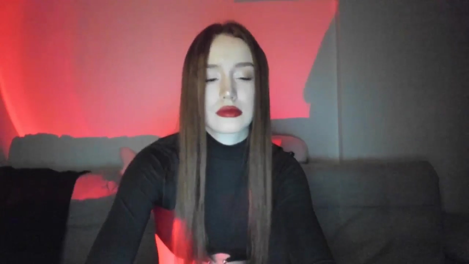 Gallery image thumbnail from IsabellRrose's myfreecams stream on, 02/25/2025, 18:09 image 13 of 20