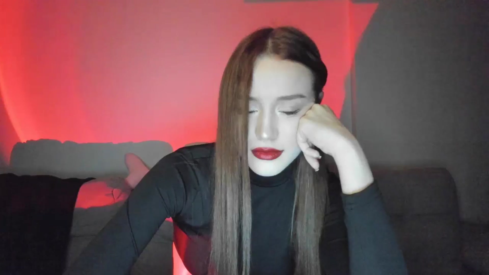 Gallery image thumbnail from IsabellRrose's myfreecams stream on, 02/25/2025, 18:09 image 15 of 20