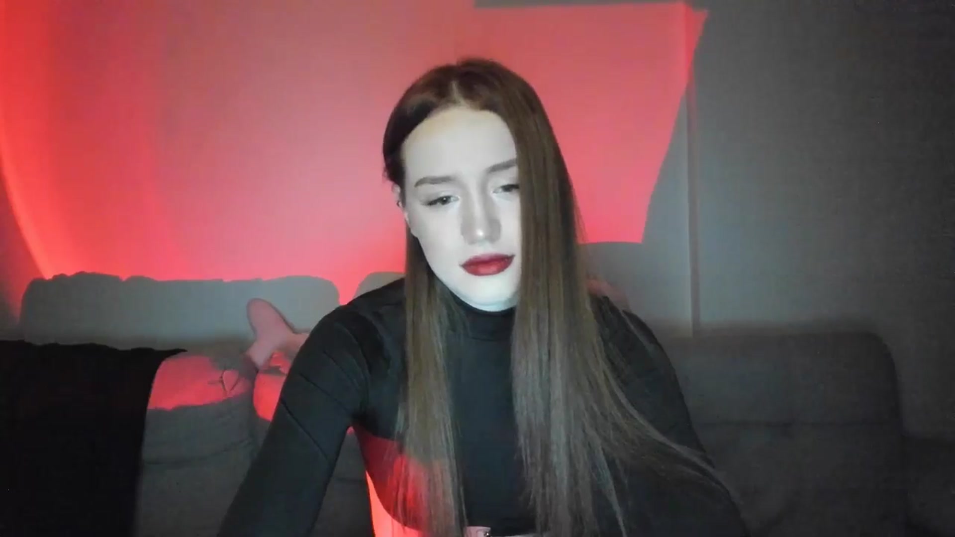 Gallery image thumbnail from IsabellRrose's myfreecams stream on, 02/25/2025, 20:33 image 7 of 20