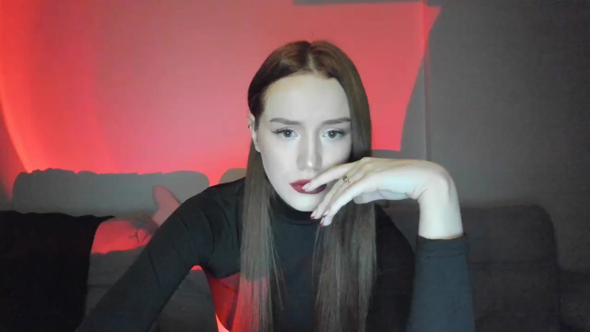 Gallery image thumbnail from IsabellRrose's myfreecams stream on, 02/25/2025, 20:33 image 10 of 20