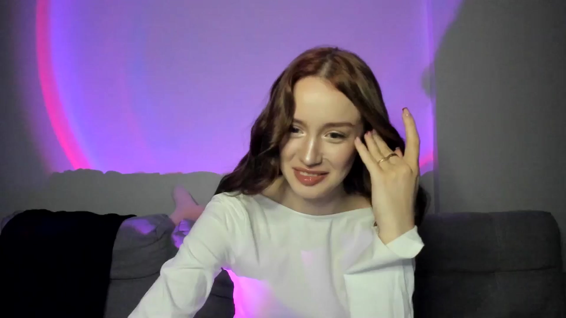 Gallery image thumbnail from IsabellRrose's myfreecams stream on, 02/26/2025, 17:26 image 13 of 20
