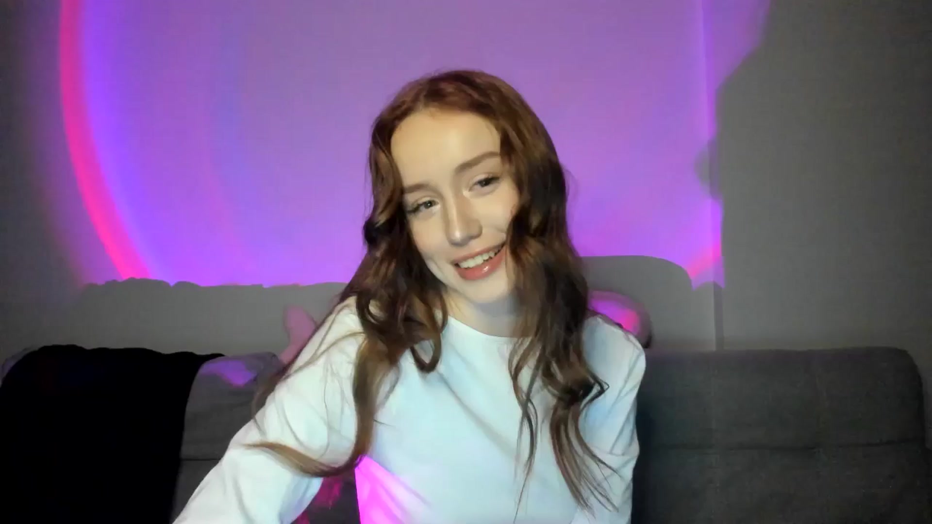 Gallery image thumbnail from IsabellRrose's myfreecams stream on, 02/26/2025, 17:26 image 17 of 20