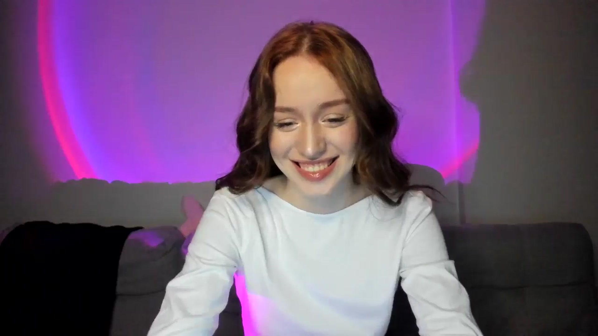Gallery image thumbnail from IsabellRrose's myfreecams stream on, 02/26/2025, 17:26 image 12 of 20