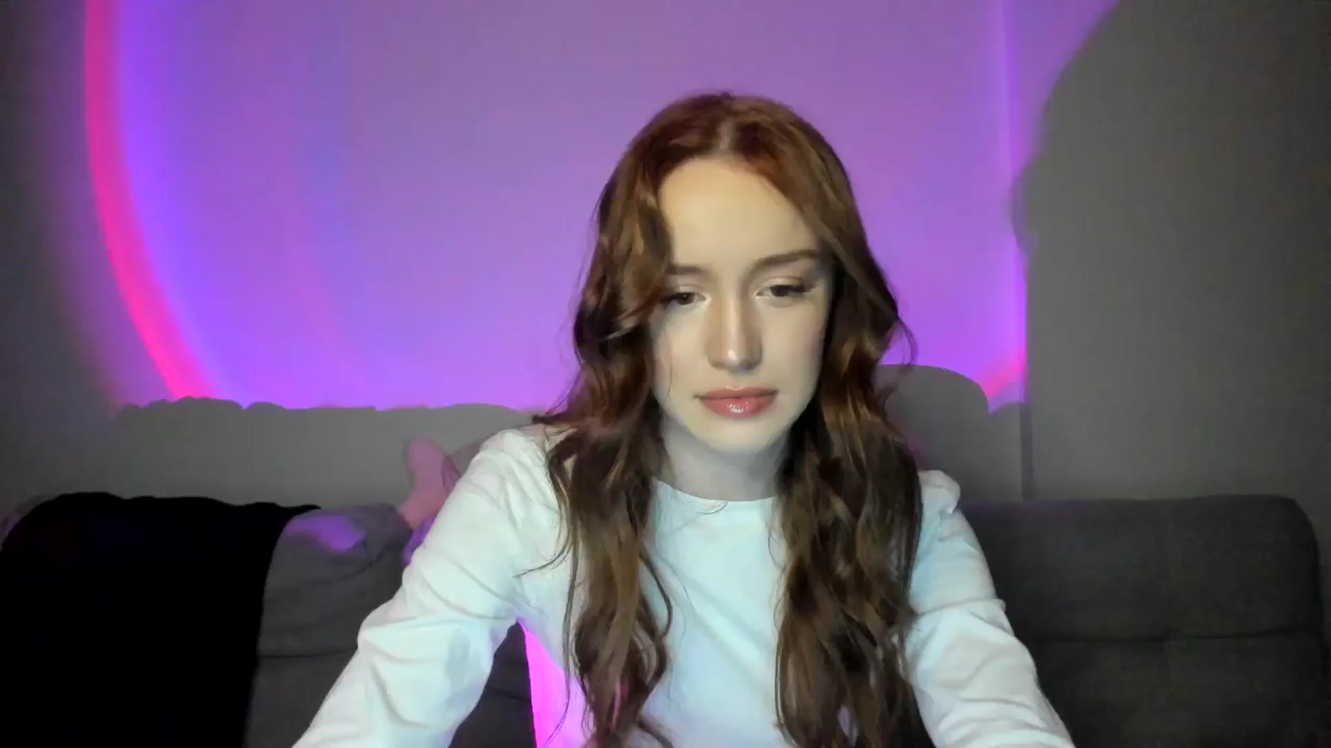 Gallery image thumbnail from IsabellRrose's myfreecams stream on, 02/26/2025, 17:26 image 7 of 20