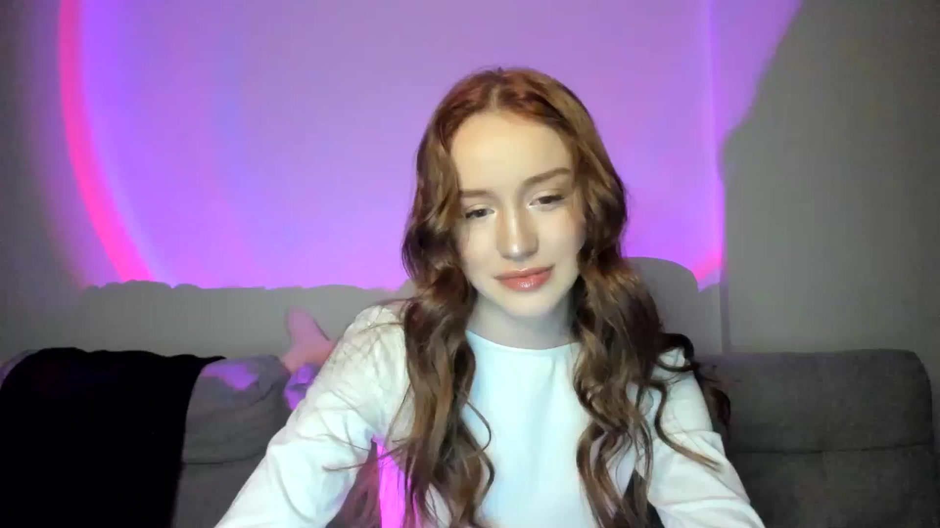 Gallery image thumbnail from IsabellRrose's myfreecams stream on, 02/26/2025, 17:26 image 19 of 20
