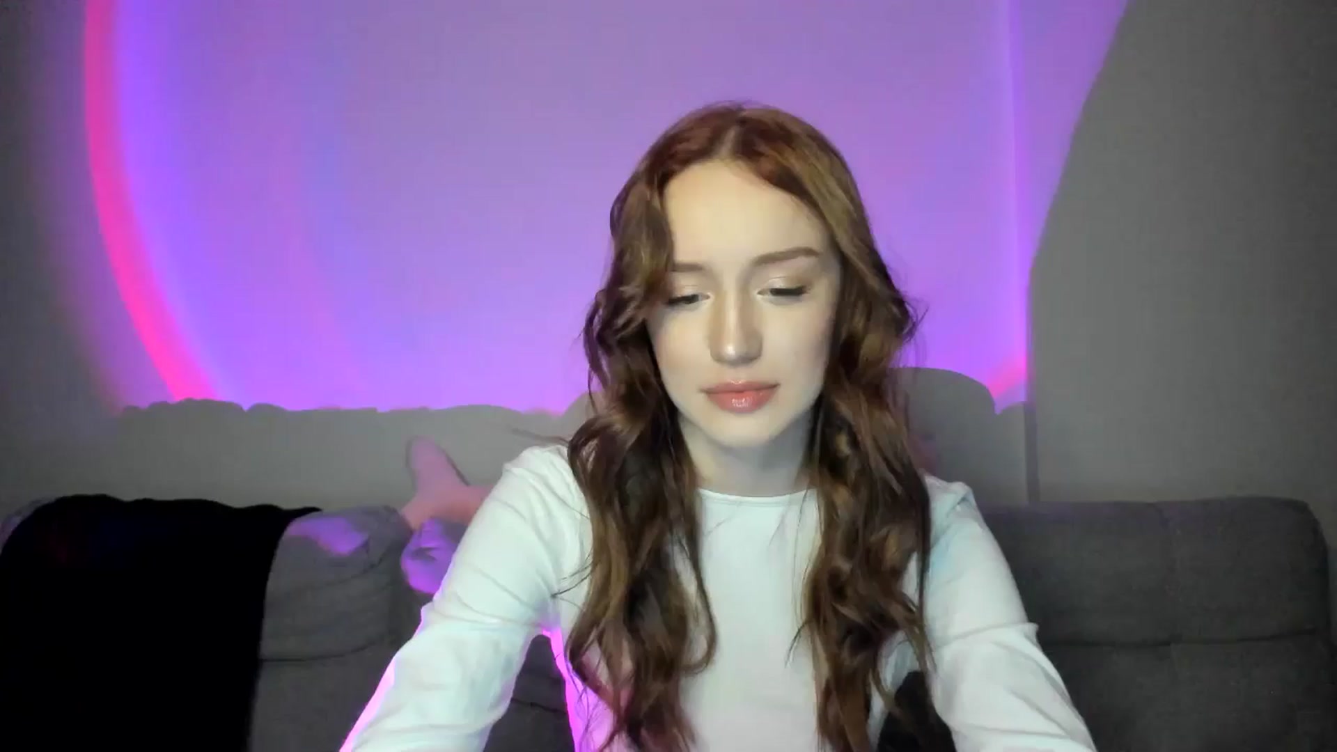 Gallery image thumbnail from IsabellRrose's myfreecams stream on, 02/26/2025, 18:23 image 18 of 20