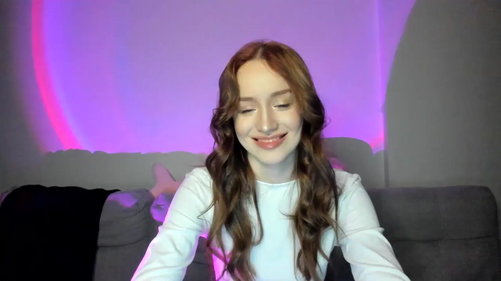 Gallery image thumbnail from IsabellRrose's myfreecams stream on, 02/26/2025, 18:23 image 13 of 20