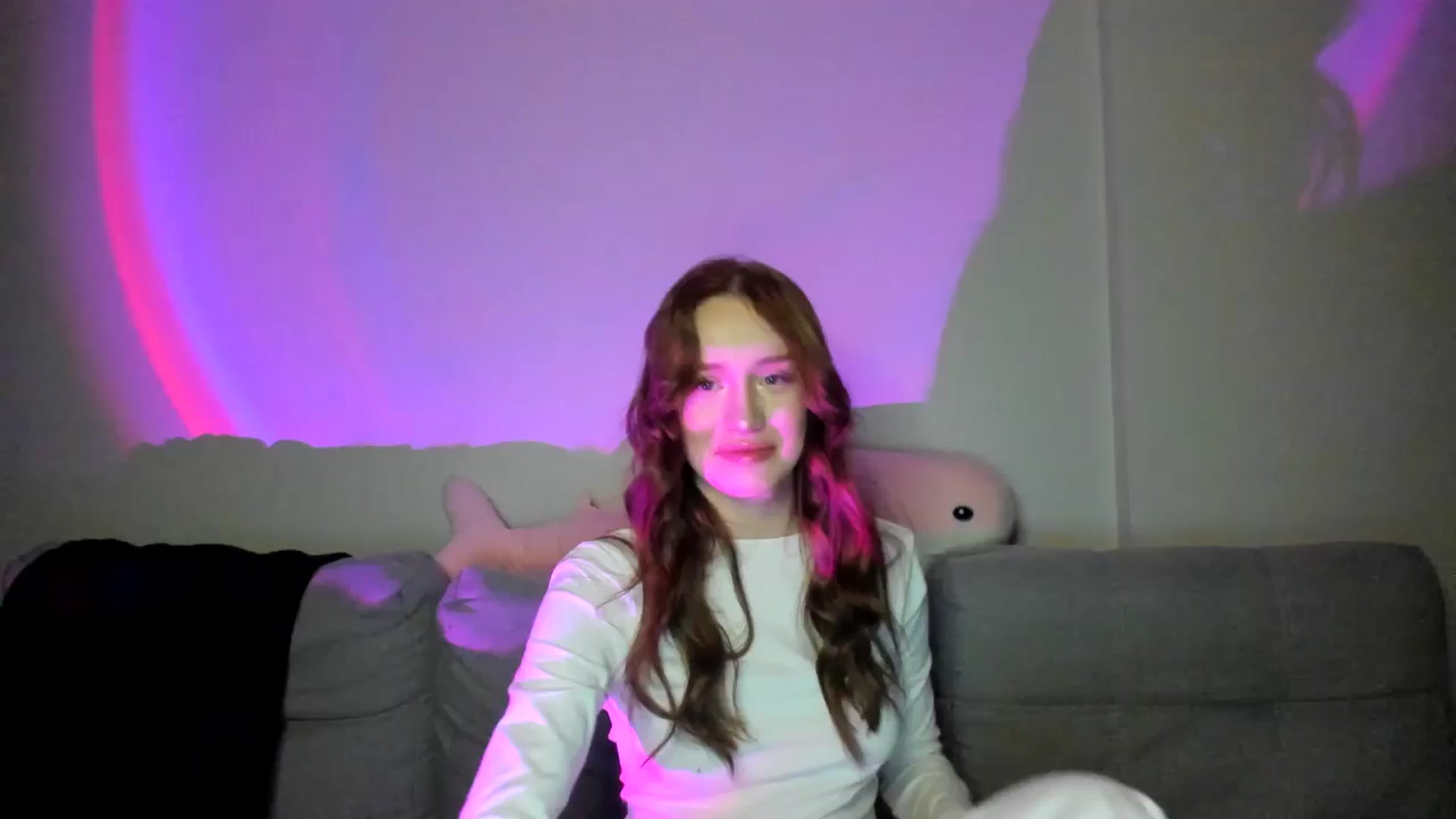 Gallery image thumbnail from IsabellRrose's myfreecams stream on, 02/26/2025, 18:23 image 10 of 20