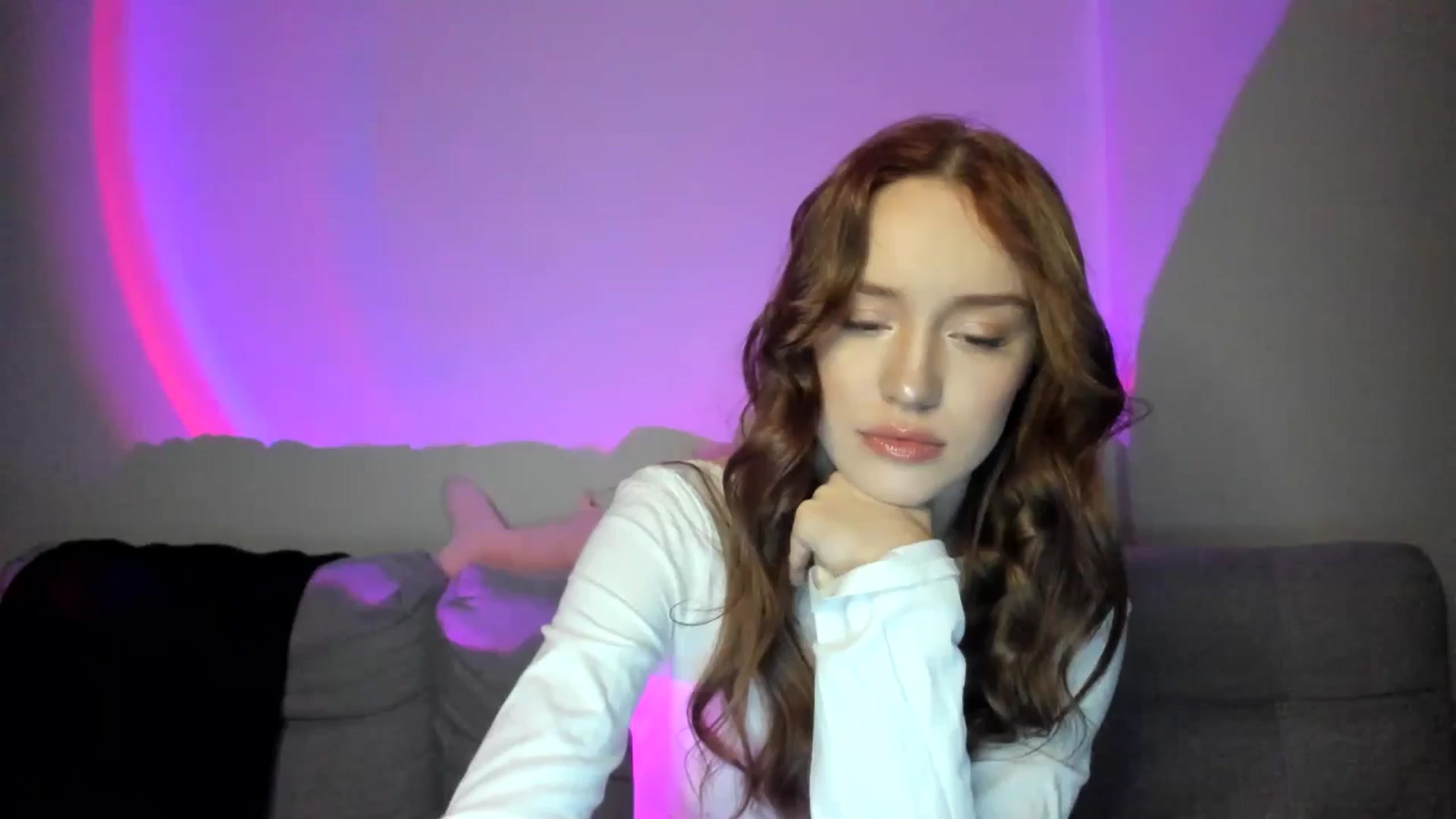 Gallery image thumbnail from IsabellRrose's myfreecams stream on, 02/26/2025, 18:23 image 8 of 20