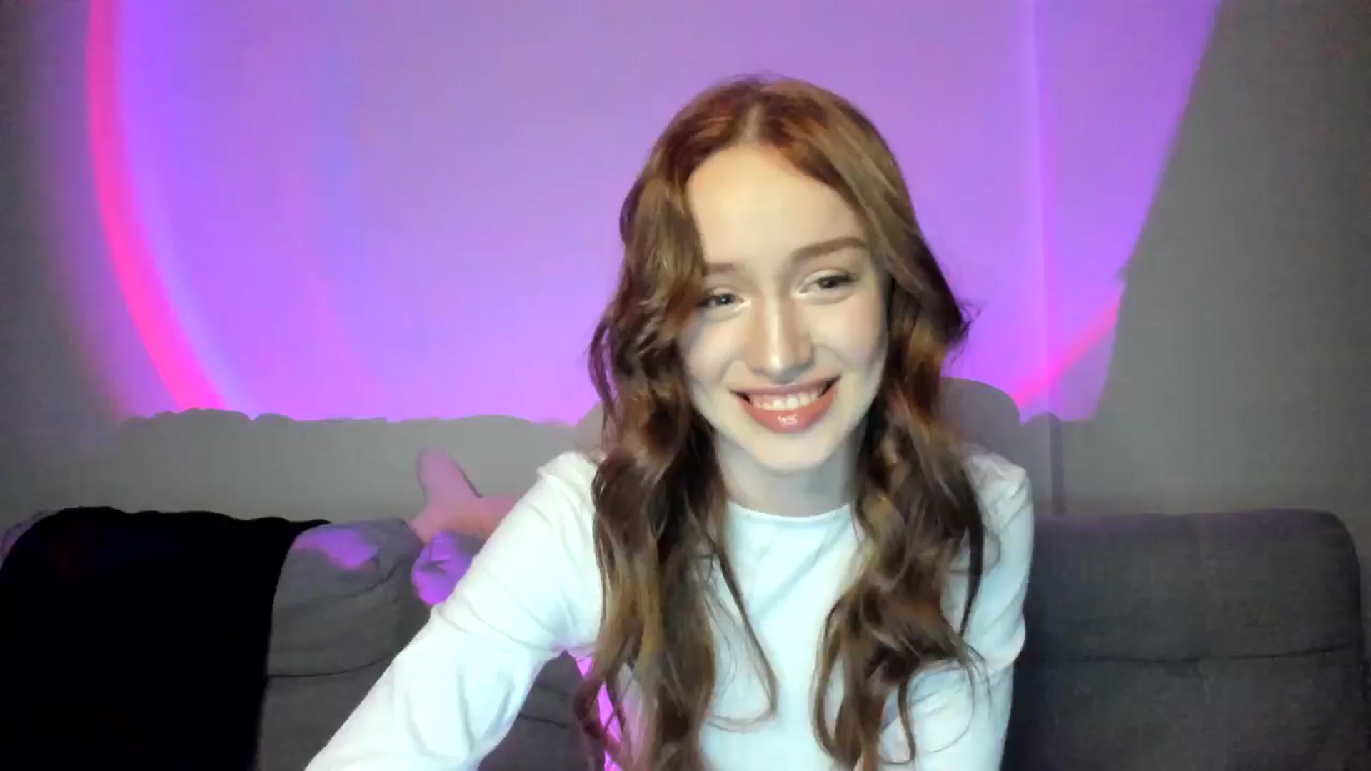 Gallery image thumbnail from IsabellRrose's myfreecams stream on, 02/26/2025, 18:23 image 20 of 20