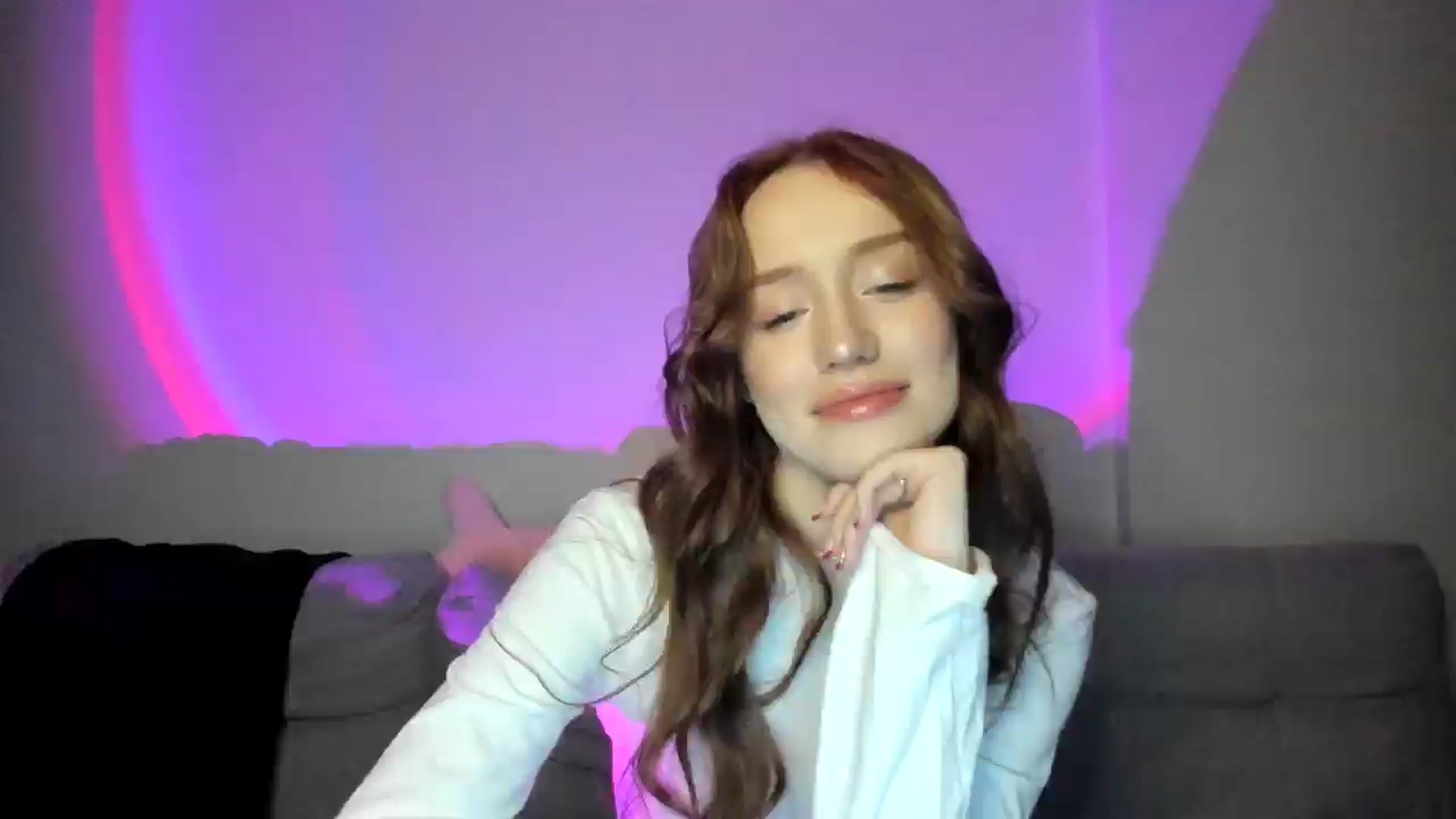 Gallery image thumbnail from IsabellRrose's myfreecams stream on, 02/26/2025, 18:23 image 3 of 20