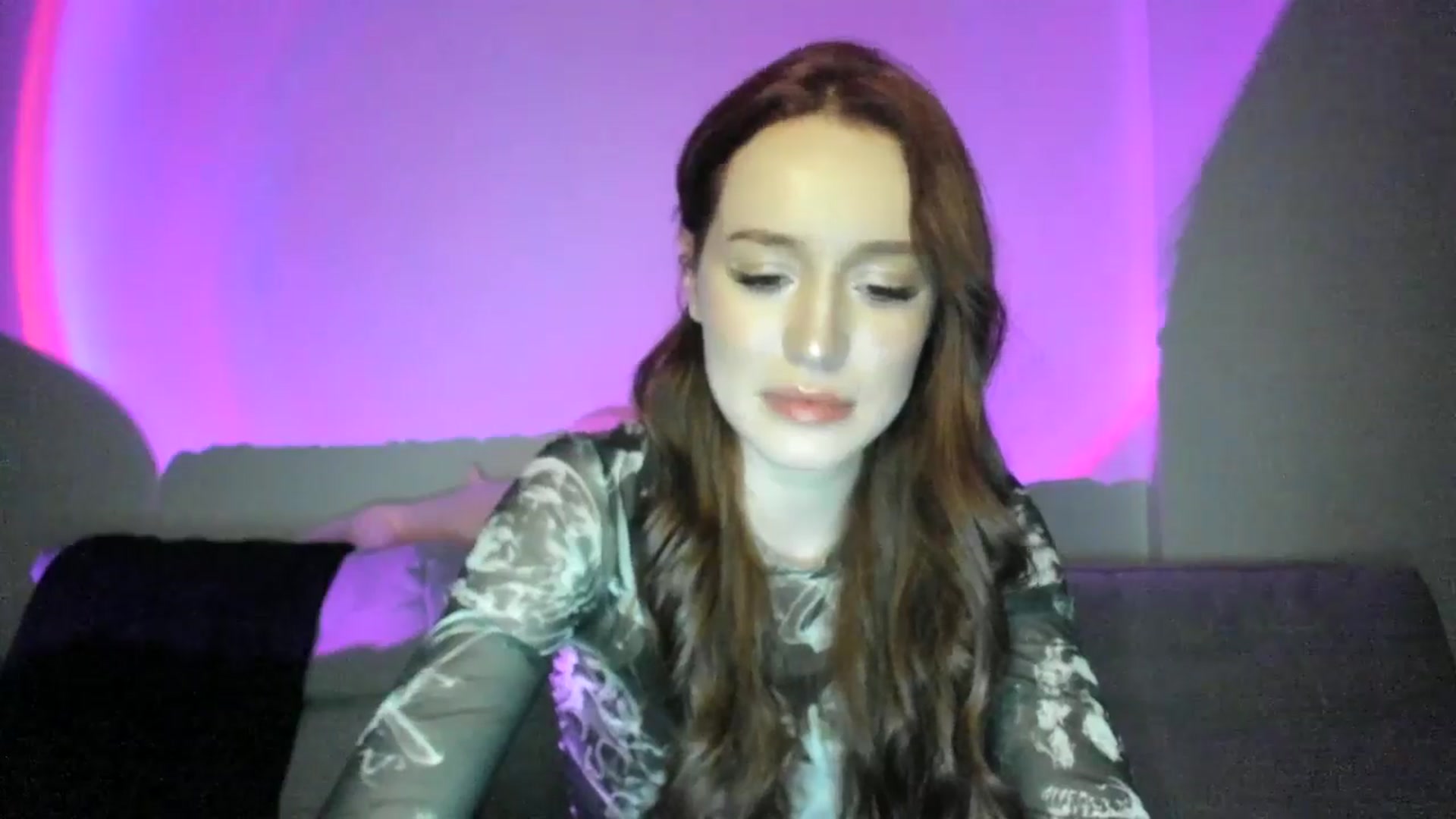 Gallery image thumbnail from IsabellRrose's myfreecams stream on, 03/03/2025, 18:22 image 12 of 20