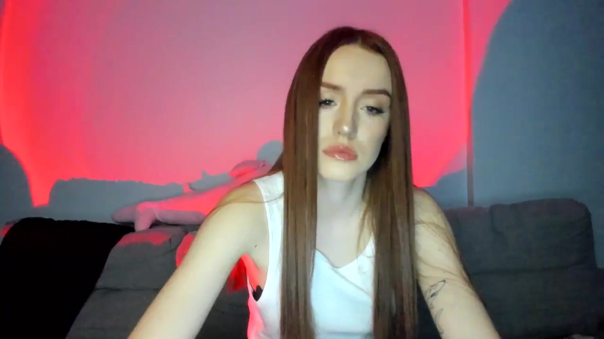 Gallery image thumbnail from IsabellRrose's myfreecams stream on, 03/04/2025, 17:10 image 14 of 20