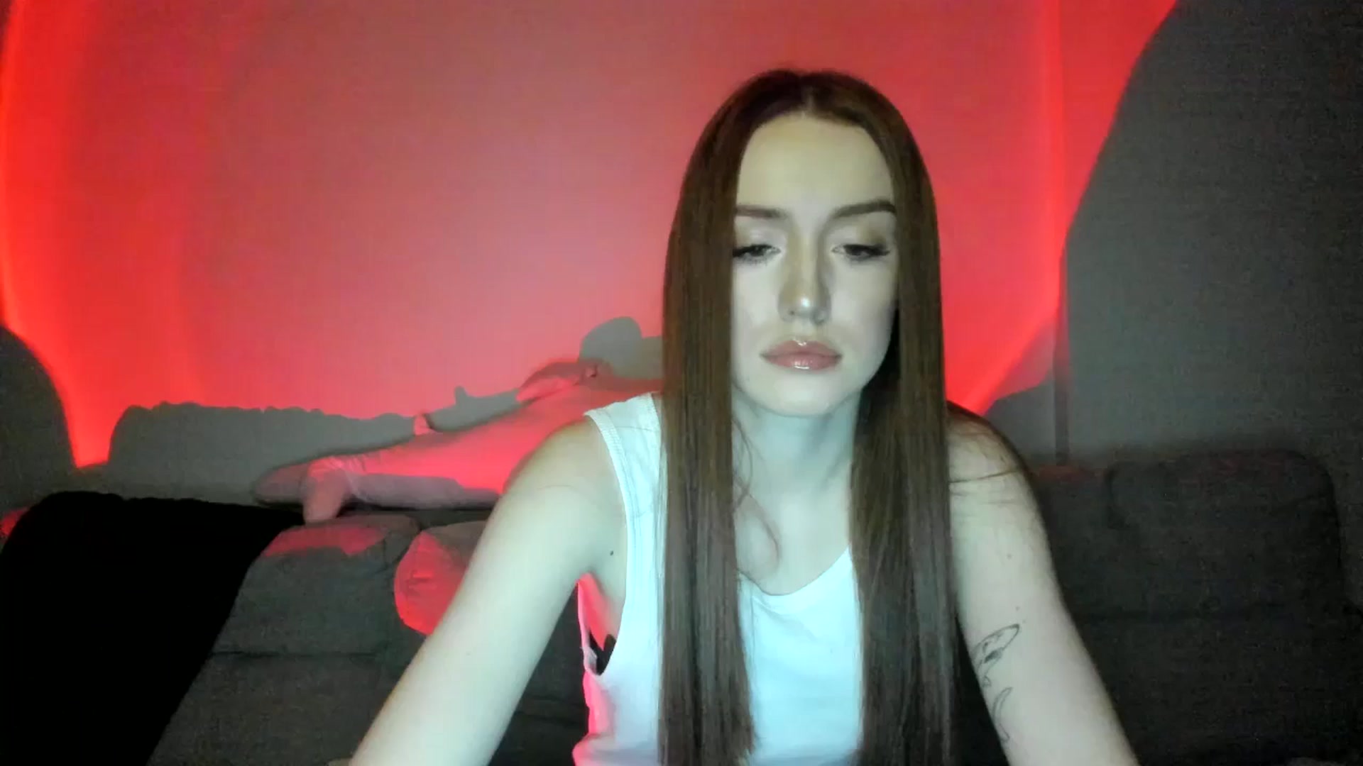 Gallery image thumbnail from IsabellRrose's myfreecams stream on, 03/04/2025, 17:38 image 11 of 20