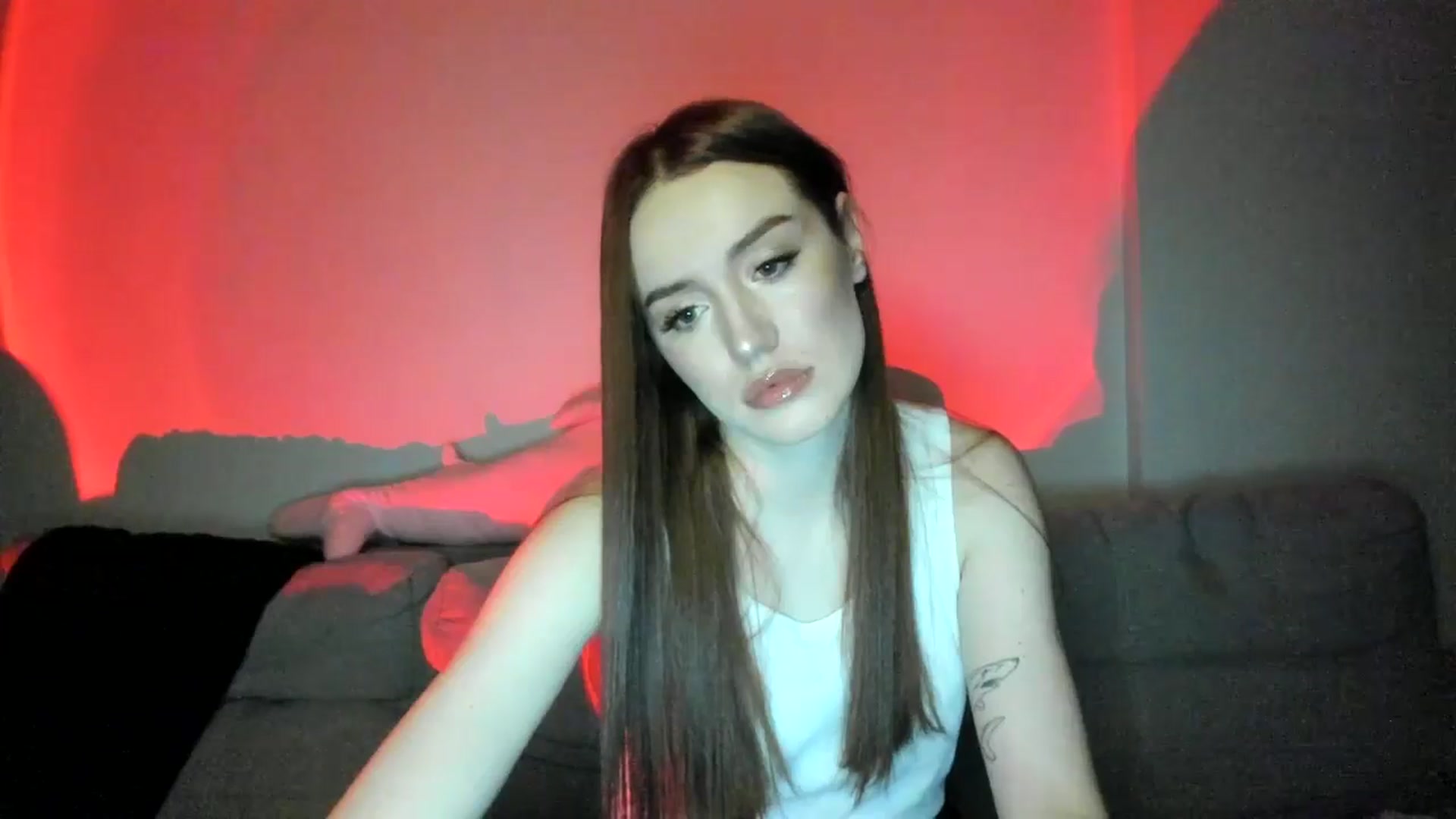 Gallery image thumbnail from IsabellRrose's myfreecams stream on, 03/04/2025, 17:38 image 8 of 20
